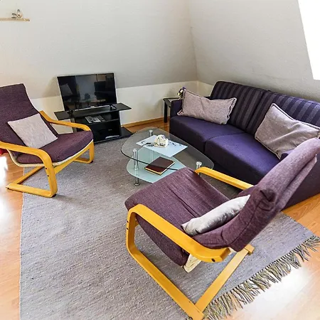 Land Und Lm23 Apartment *