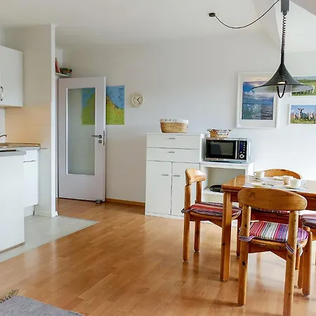 Land Und Lm23 Apartment